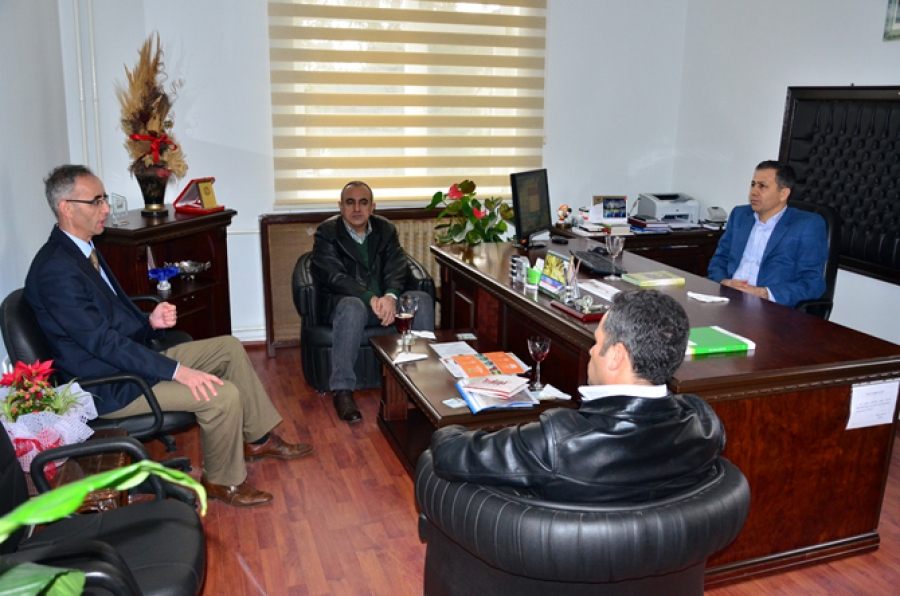 Vali Ali Yerlikaya Bağcılık Araştırma İstasyonu Müdürlüğü’nü ziyaret etti 