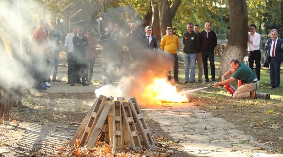  Uygulamalı yangın söndürme eğitimi düzenlendi