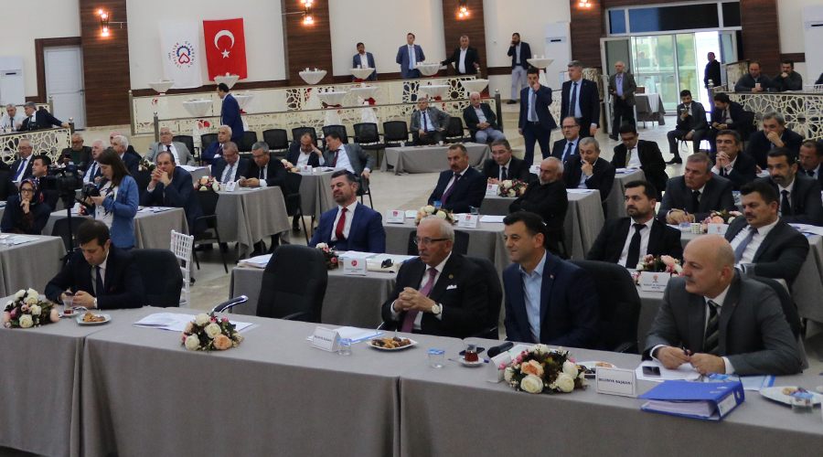 Büyükşehir Meclisi ilk toplantısını Çerkezköy