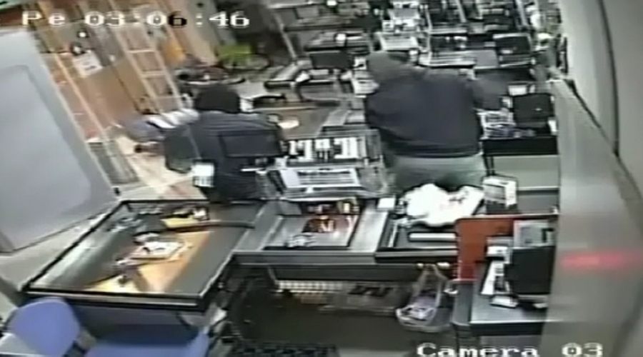 Mağaza hırsızlarına şok operasyon