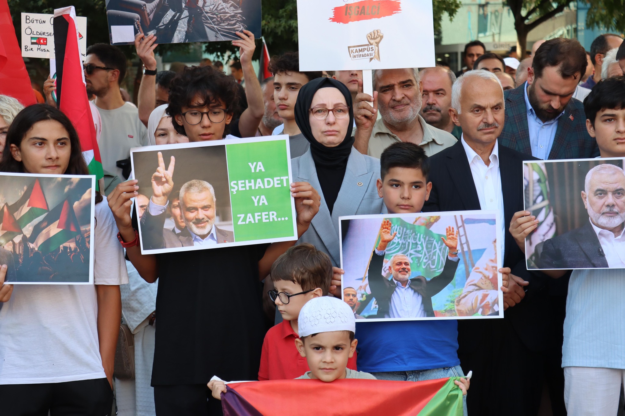 “İsrail rejimi, Gazze’de insanlık tarihinin en korkunç soykırımını gerçekleştiriyor”