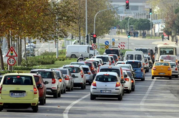 Temmuz ayında 276 bin 615 adet taşıtın trafiğe kaydı yapıldı