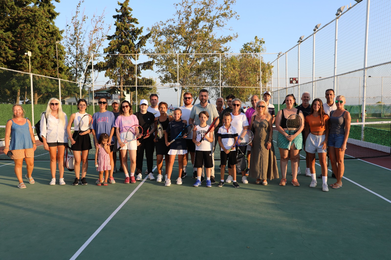 30 Ağustos Zafer Bayramı Spor Etkinlikleri Tenis Turnuvasıyla başladı