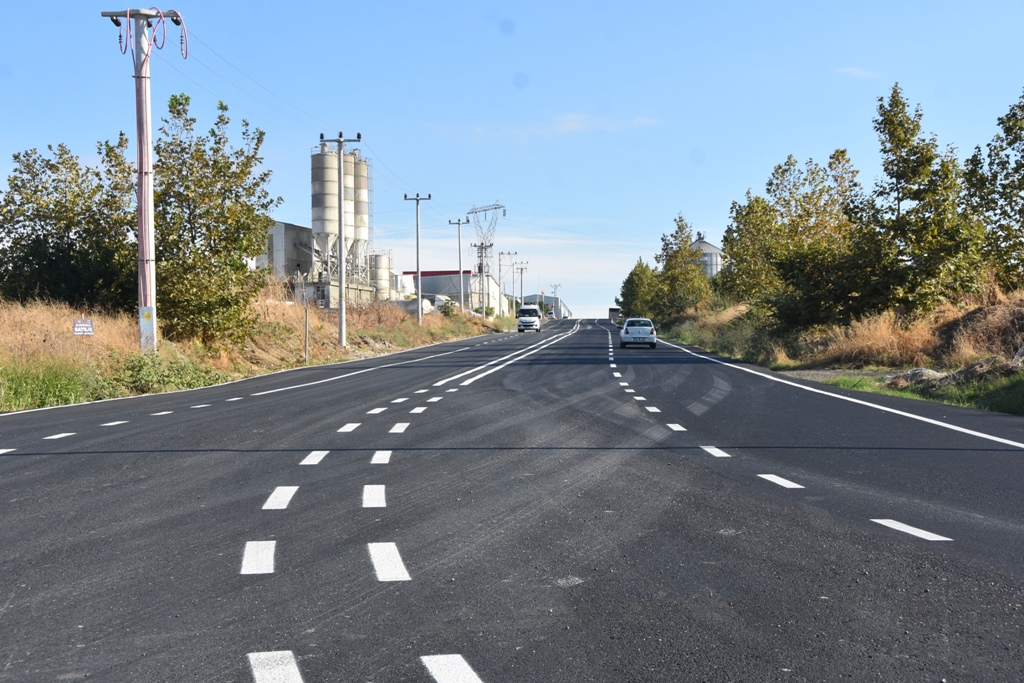 Hayri Mumcuoğlu Caddesi'nde asfaltlama çalışmaları sona erdi