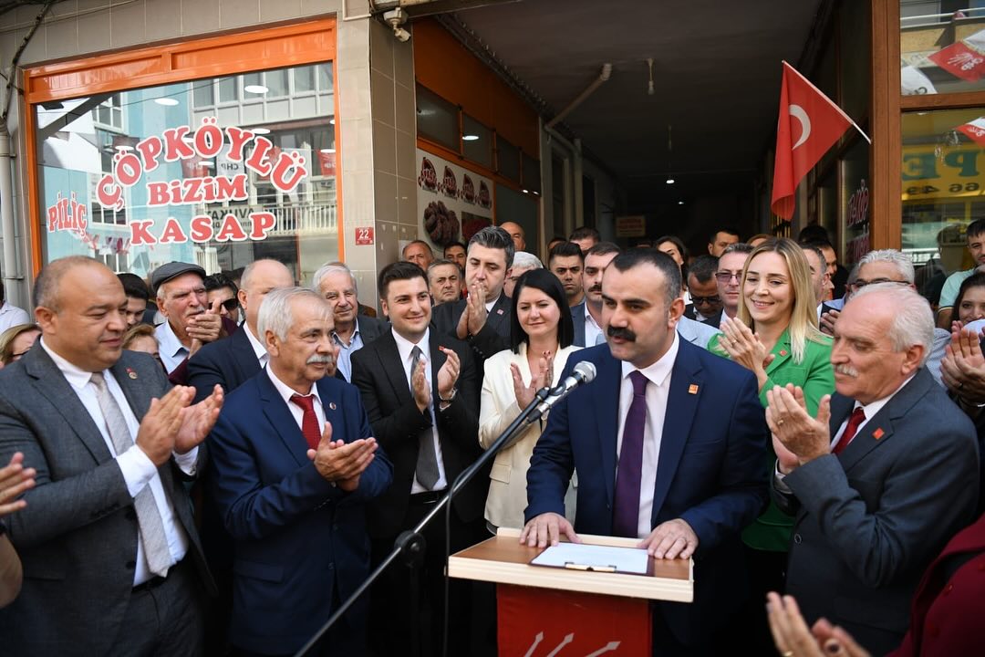 Uzunköprü Belediye Başkanı Ediz Martin, yeniden CHP’de