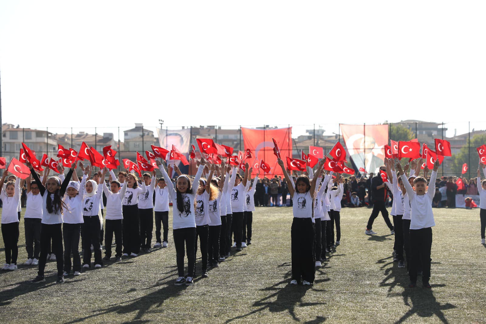 En büyük mirasımız Cumhuriyet, 101 yaşında