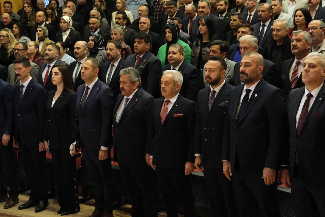 Yıldız: Bu bayrak benim, bu ülke benim diyen herkese gönlümüz açık