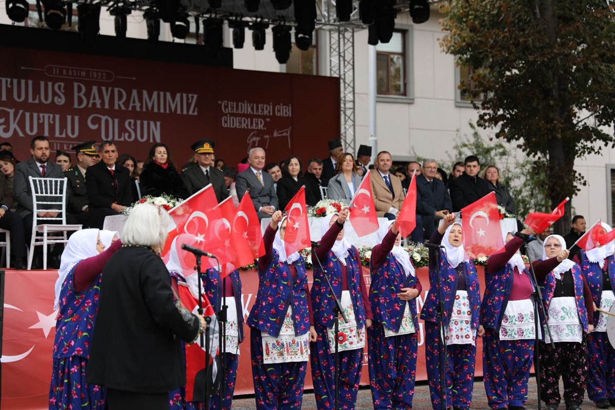 Kırklareli’nin kurtuluşunun 102’nci yılı kutlandı