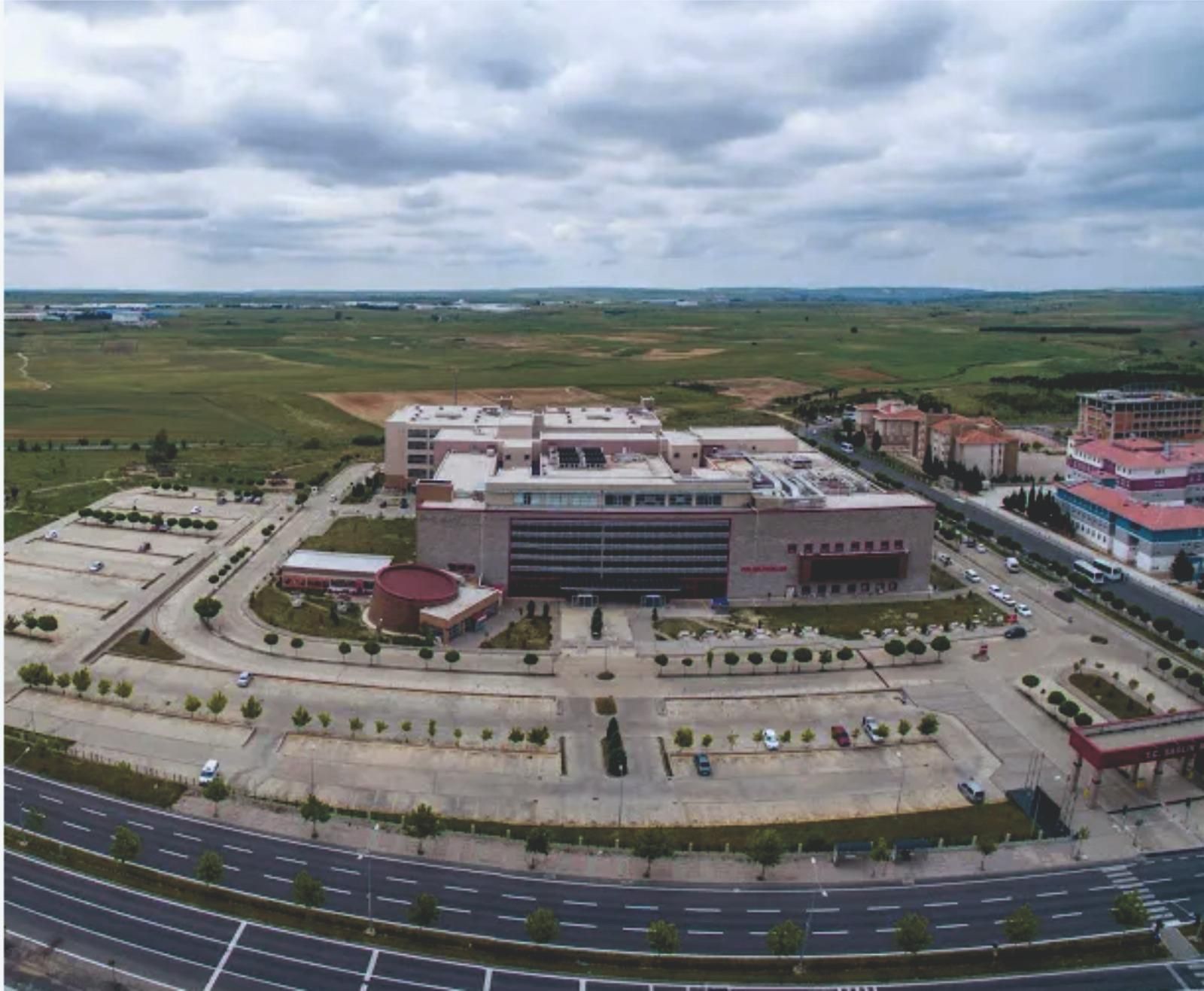 Çorlu Devlet Hastanesi’ne ek hizmet binası yapılacak