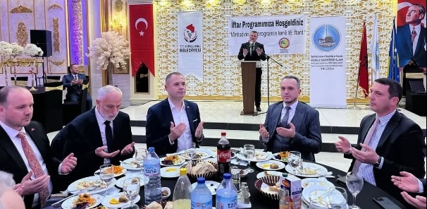 Soydaşlarımızla iftarda bir araya geldiler