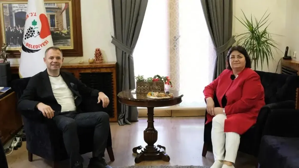 Işık Ahmet ve ailesinden Başkan Bulut’a ziyaret 