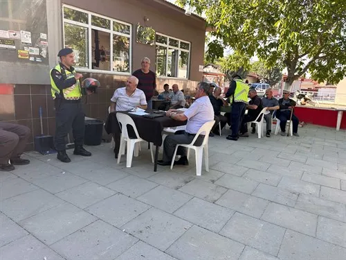 Jandarmadan Musulca Köyü sakinlerine trafik eğitimi