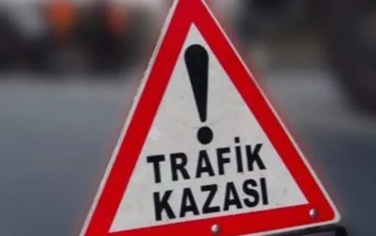 Motosikletle yol kenarındaki banka çarpan lise öğrencisi kurtarılamadı