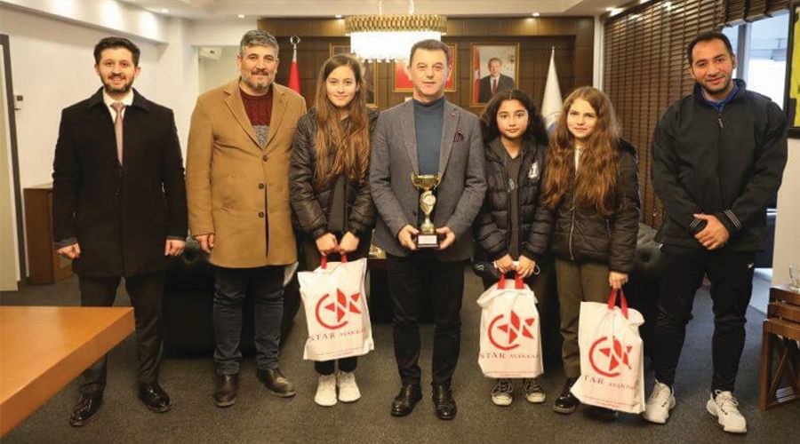 Başkan Çetin sporcuları ağırladı