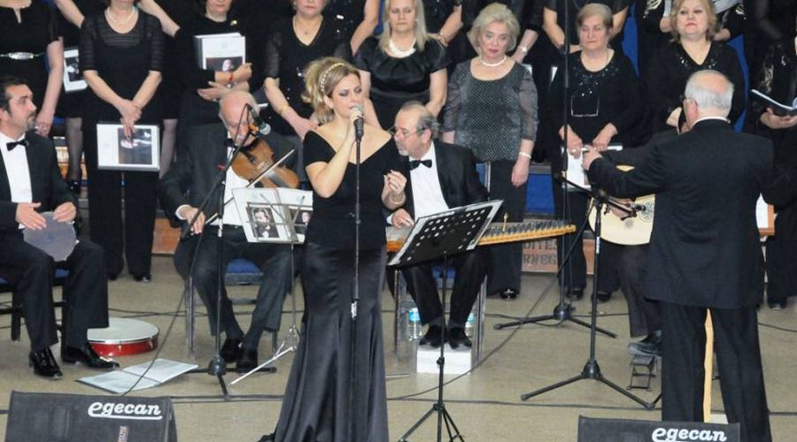 Türk Sanat Müziği Korosu yine coşturdu 