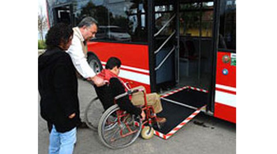 Toplu ulaşımda engelliler için yasa çıktı 