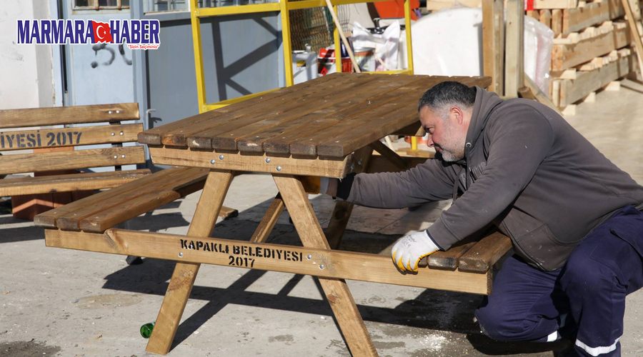 Kapaklı Belediyesi kendi mobilyasını üretiyor